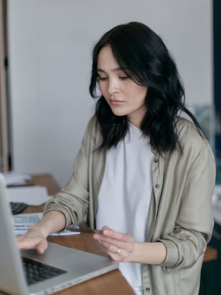 How to Stay Focused While Working Remotely: Practical Tips to Beat Distractions